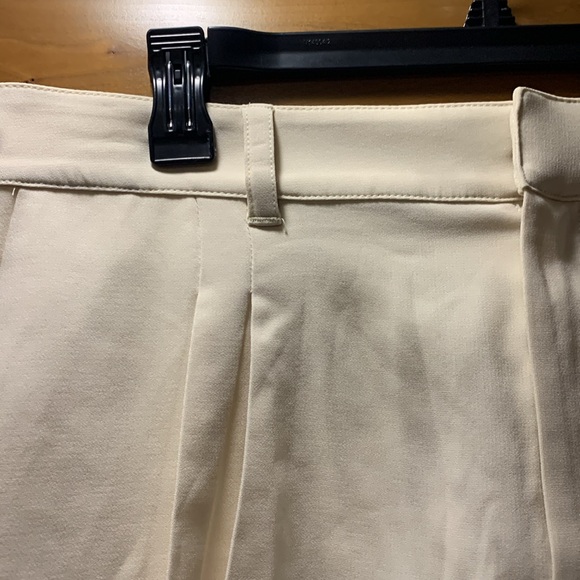 NWOT cinq a sept CROCHET LACE CORINNA SHORT Size 10 - Picture 11 of 16